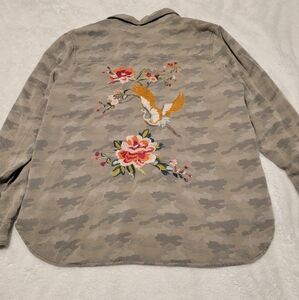 AE Button Up, Women's Size L